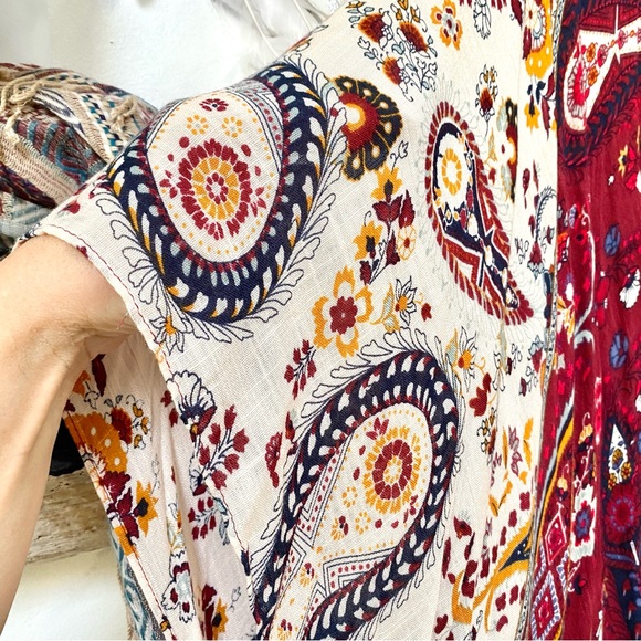 Stunning paisley boho kimono Cape/cover up w shabby chic beach vacay vibe - Picture 10 of 15